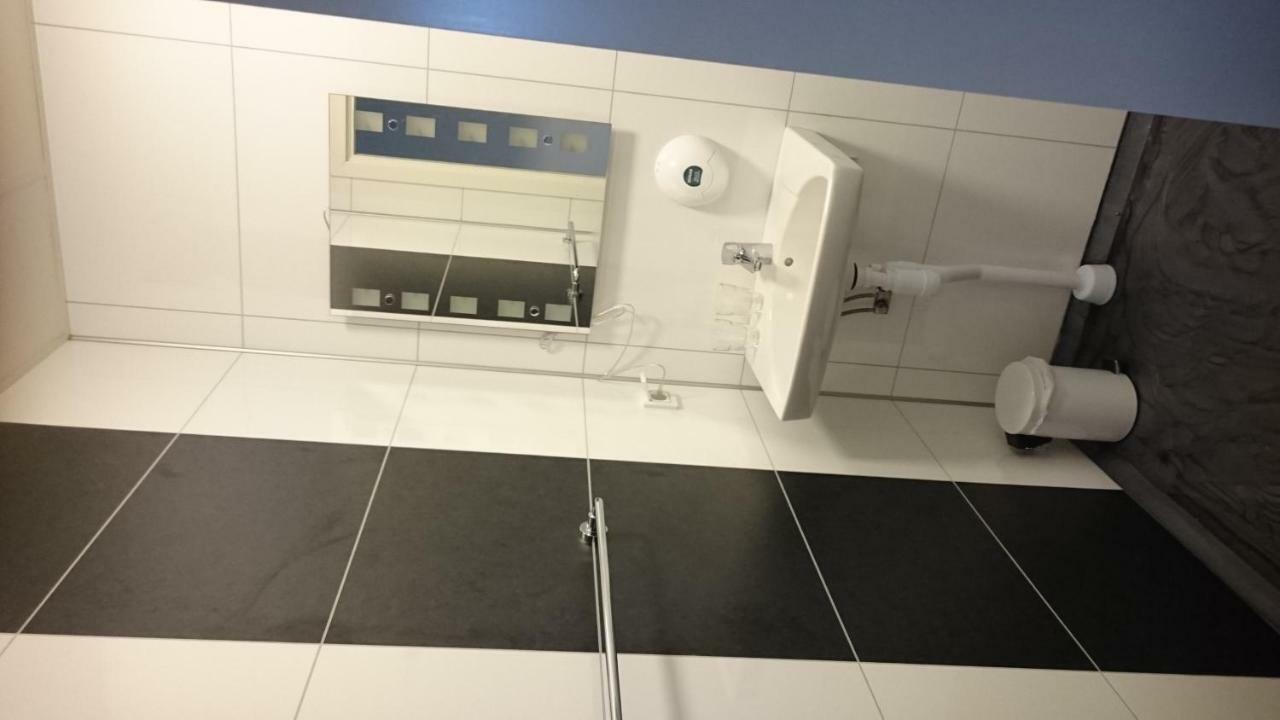 Trestads Restaurang Hotell&Pensionat Vanersborg Luaran gambar